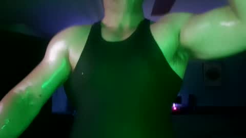 Hulk Muscles - NEW ACCOUNT online show from 11/22/24, 10:40