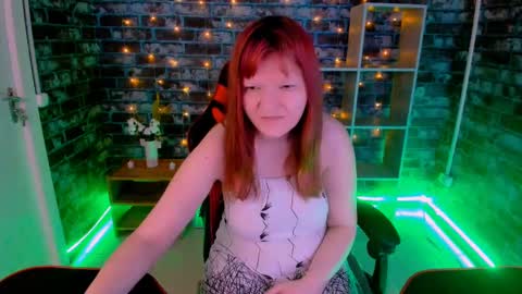 nataly_fluff online show from 12/12/24, 03:27