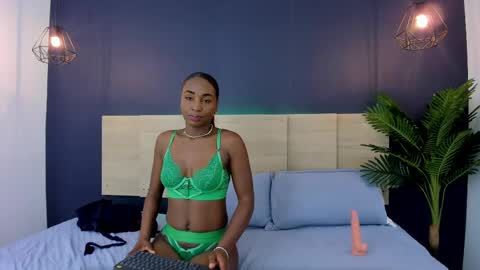 nathy_ross online show from 02/12/25, 04:35