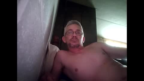 papasmurf4u81 online show from 01/26/25, 04:27