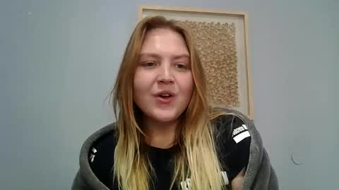 PhatAssBlond online show from 11/30/24, 05:40