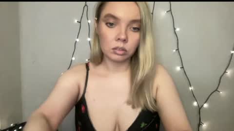 PolinaJones online show from 11/11/24, 02:40