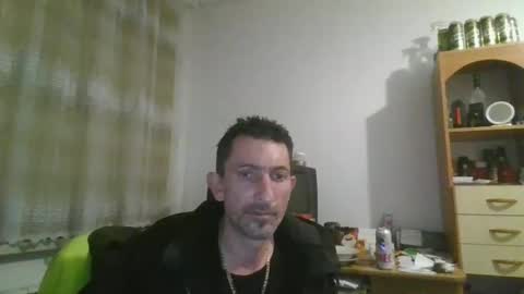 Mariusz online show from 12/25/24, 12:31