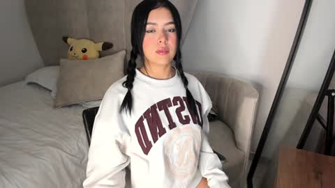 natalia  -  online show from 12/24/24, 04:42