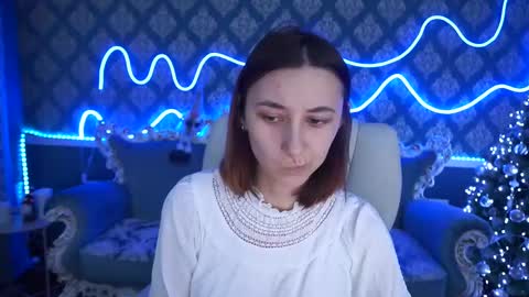 roxy_rayy online show from 12/12/24, 07:45