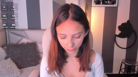 salome__evans online show from 12/18/24, 08:10