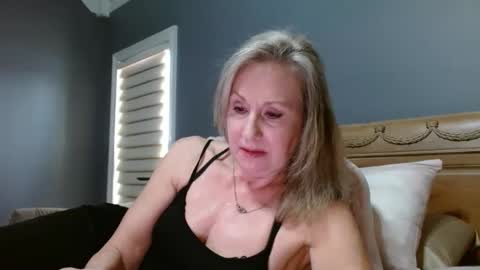 LisaisLuscious online show from 11/30/24, 02:05