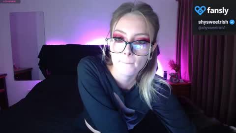 shysweetrish online show from 12/10/24, 03:21