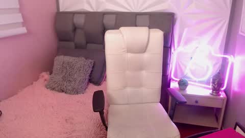 silvana_gomeez online show from 02/05/25, 02:01