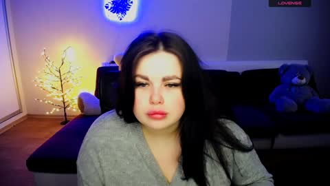 sophia__olsen online show from 11/22/24, 06:33