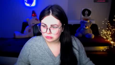 sophia__olsen online show from 12/10/24, 06:04