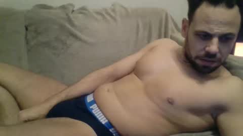 Handsome guy online show from 12/22/24, 03:00