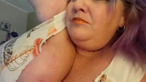 sweetlolajean online show from 11/15/24, 04:34