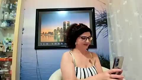 sweetmom4you online show from 01/31/25, 07:57