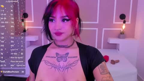 Tashaqueen online show from 01/07/25, 11:55