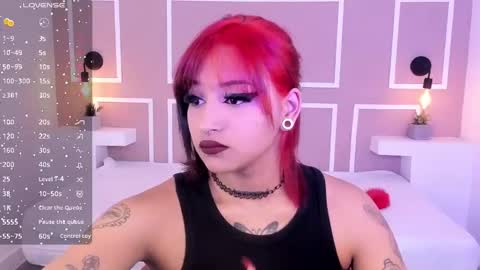 Tashaqueen online show from 12/28/24, 11:48