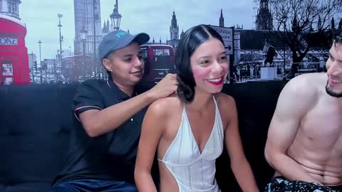 threesome_sexy online show from 12/03/24, 11:06