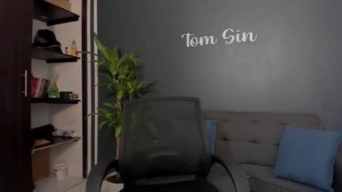 Tom Sin online show from 12/04/24, 11:48