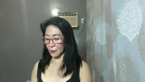 urasian_hotrina online show from 12/05/24, 10:32