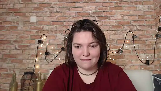 Amelia Kiss  online show from 12/11/24, 12:48