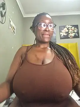 Bustygoddess32 online show from 12/06/24, 11:55