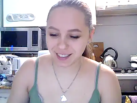 AnnaBedd online show from 12/19/24, 03:40