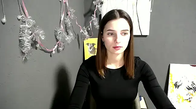 lady olivia  online show from 12/13/24, 01:39