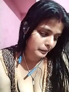 Hot Pakhi online show from 01/04/25, 05:07