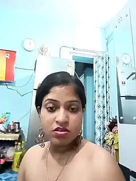 soniya88800 online show from 12/23/24, 06:39