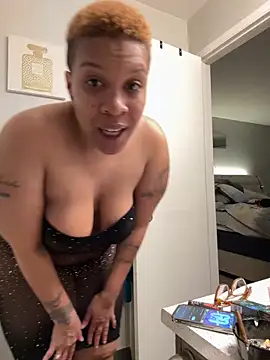 SexyHoneyRedd online show from 11/21/24, 11:51