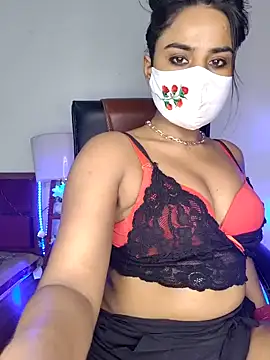 Poonam Bold online show from 12/20/24, 06:48