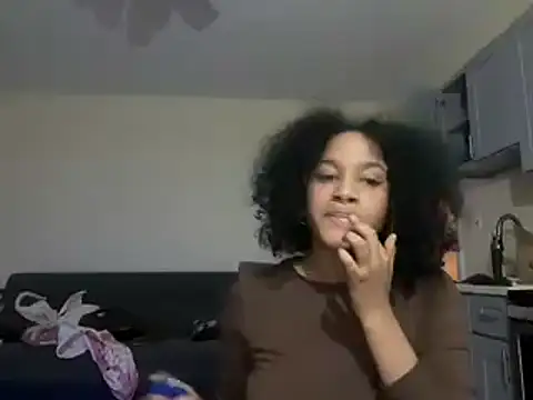 shandiloveslemonss online show from 12/18/24, 01:12