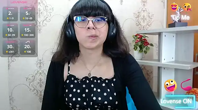 Nataly Cloud online show from 12/22/24, 12:33