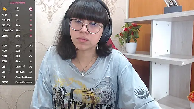 Nataly Cloud online show from 12/11/24, 12:18