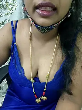 malavika999 online show from 12/15/24, 05:25