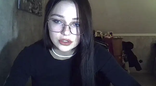 Blacky girl online show from 12/13/24, 04:11