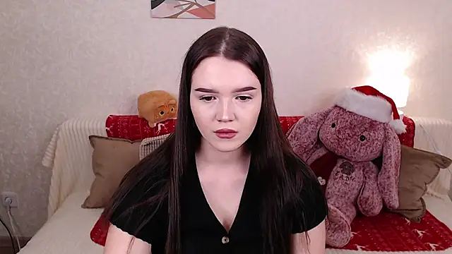 MiaSkyy online show from 12/19/24, 03:40