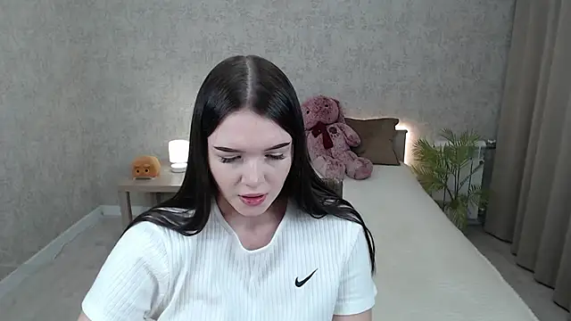 MiaSkyy online show from 12/02/24, 03:01