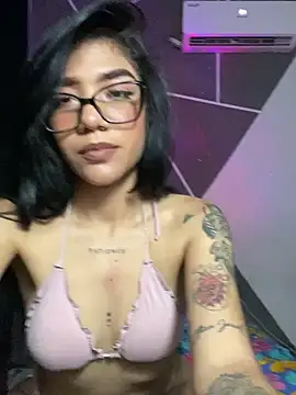 Ela Rosee online show from 12/04/24, 03:07