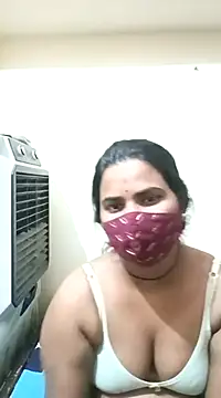 anitha906 online show from 12/14/24, 07:33