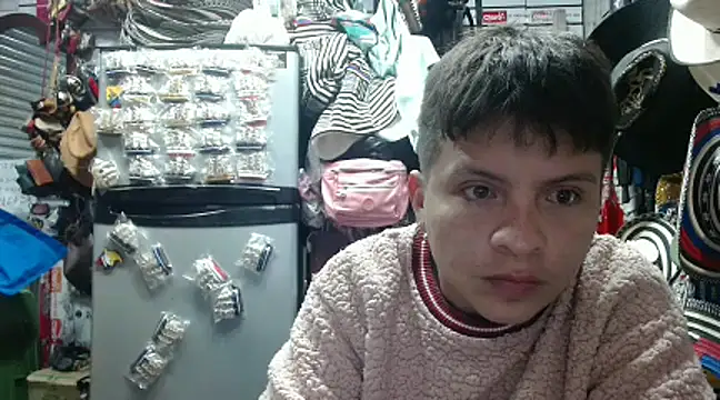 jhonvargas699 online show from 11/17/24, 04:11