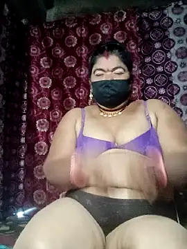 Hot Falguni online show from 11/27/24, 02:38