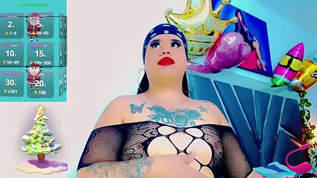 nauthyvalentina online show from 12/22/24, 07:36