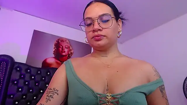 Taliana36 online show from 02/03/25, 01:04