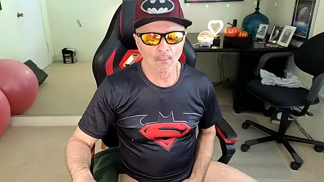 hotdadbod online show from 11/12/24, 09:16