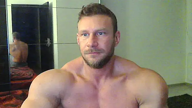 muscularkevin online show from 11/19/24, 04:19