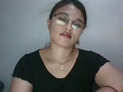 wildsexypinay33x online show from 12/14/24, 03:46