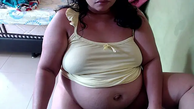 yulieth bbw online show from 01/03/25, 12:34