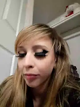 AmethystFoxx online show from 12/02/24, 04:04