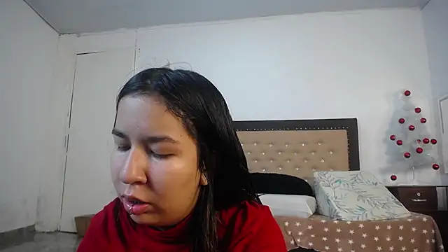 Lia sarahi online show from 12/23/24, 12:21